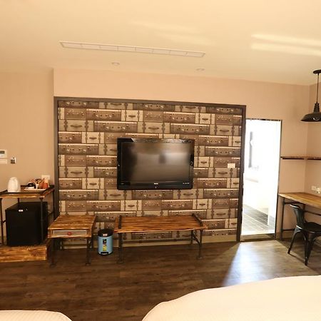 Central Hotel Taoyuan Eksteriør billede