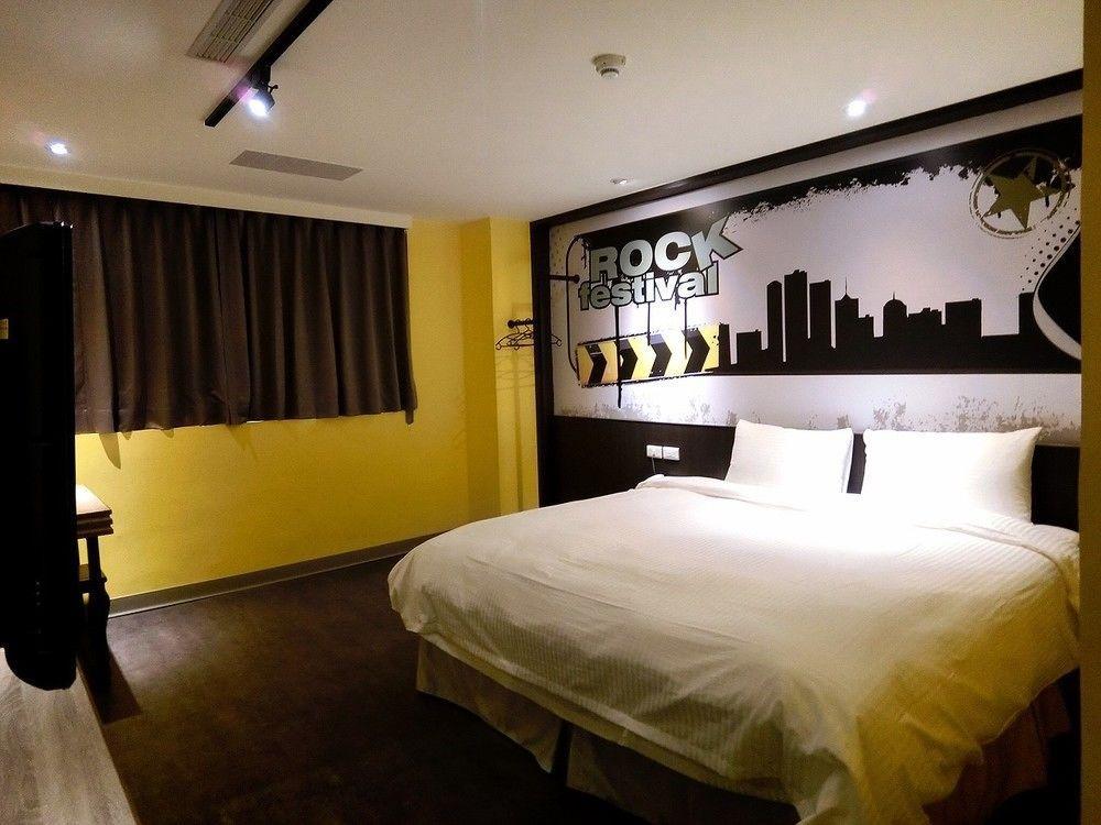 Central Hotel Taoyuan Eksteriør billede