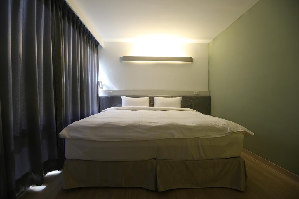Central Hotel Taoyuan Værelse billede