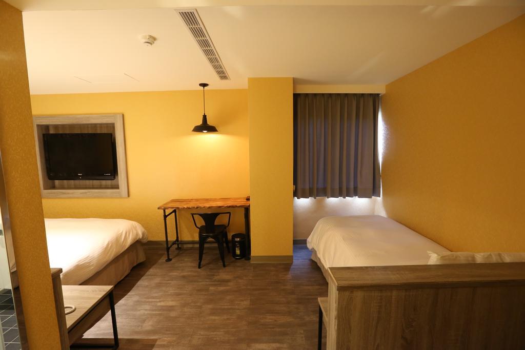 Central Hotel Taoyuan Eksteriør billede