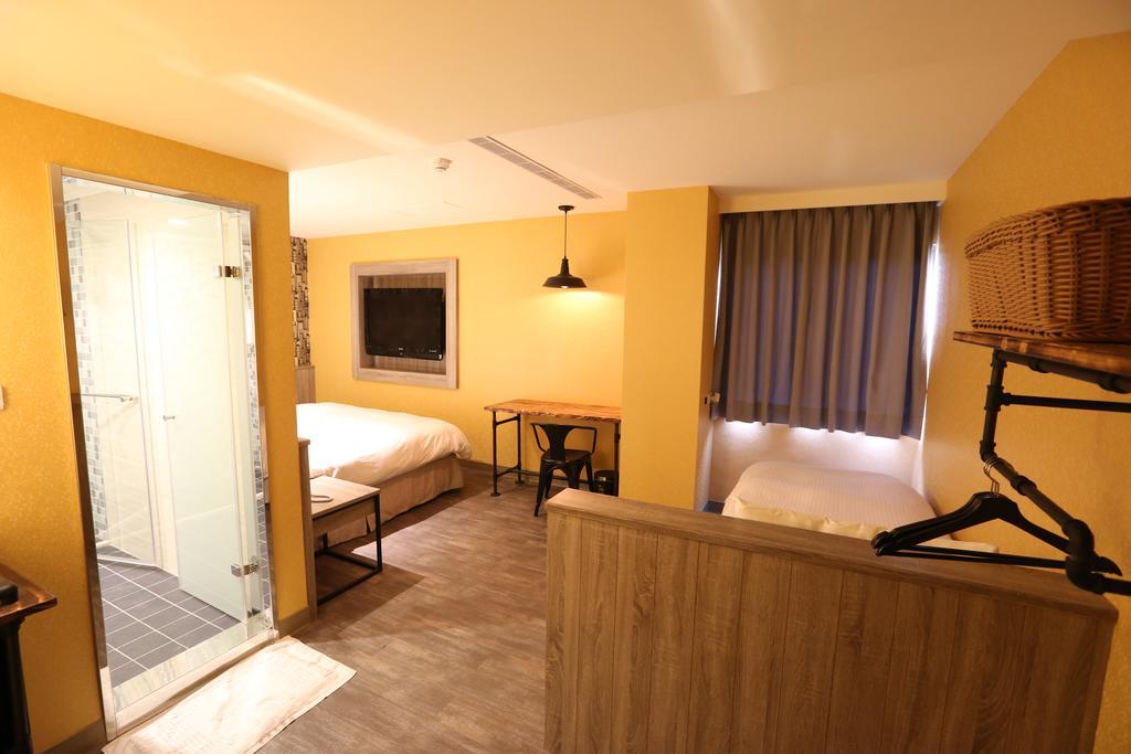 Central Hotel Taoyuan Eksteriør billede