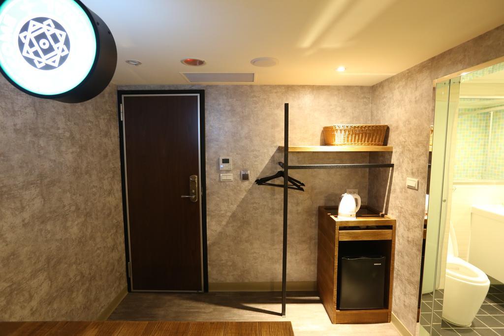 Central Hotel Taoyuan Eksteriør billede
