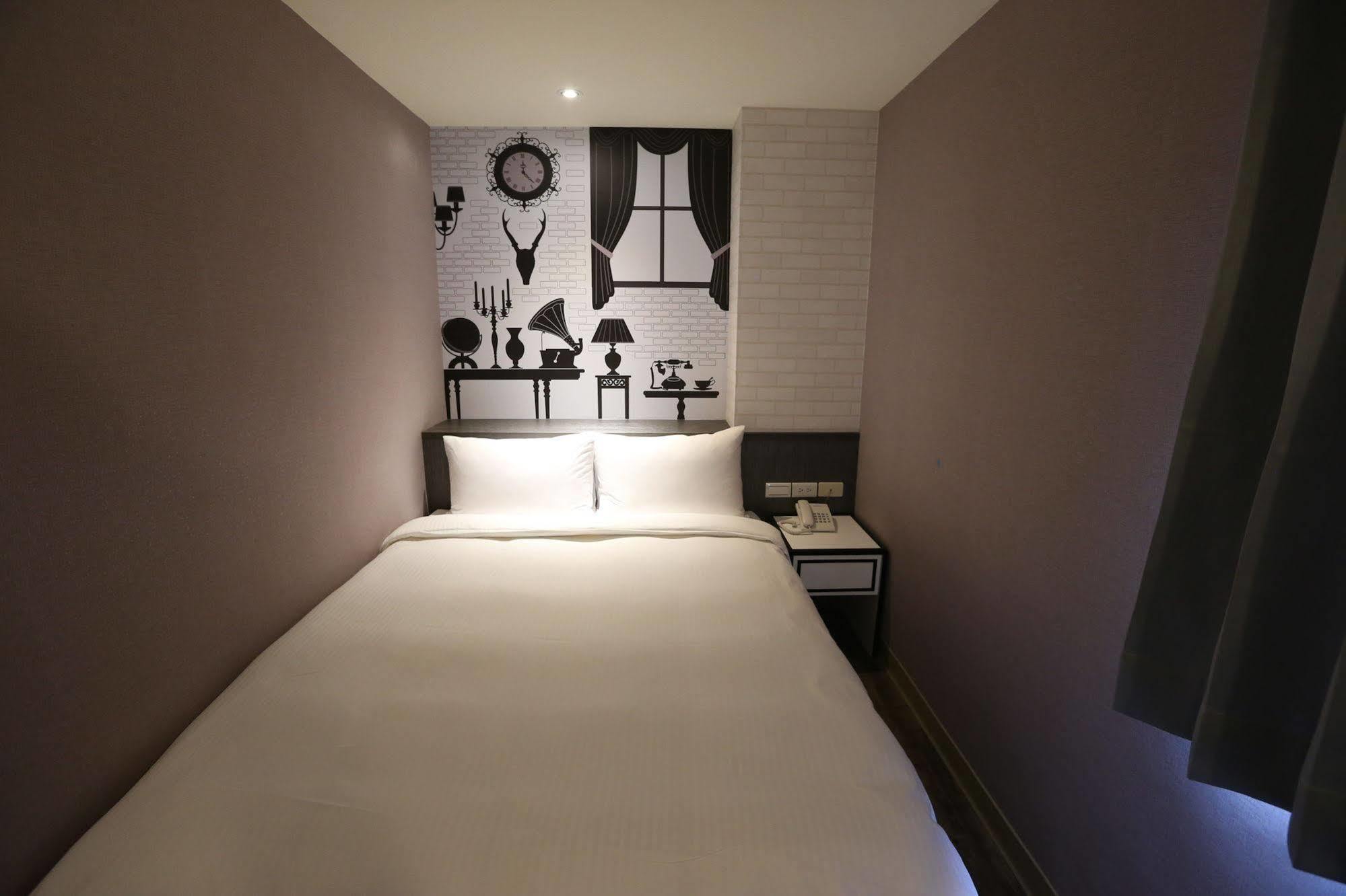Central Hotel Taoyuan Eksteriør billede